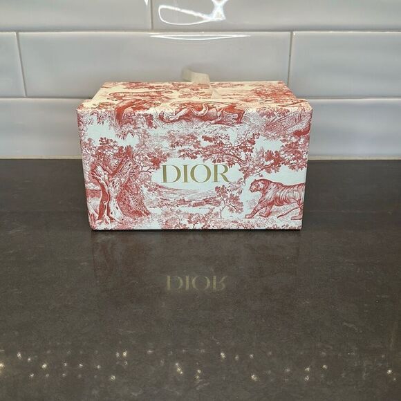 Dior Gift Box Bundle (4 Piece) - Picture 6 of 8